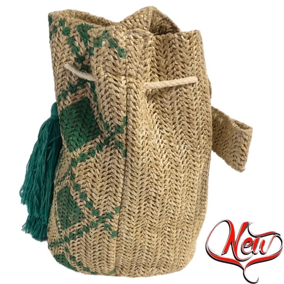 🆕 MOST WANTED USA Straw Drawstring Crossbody bag - Picture 8 of 15